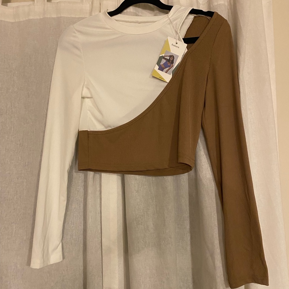 Halara cropped long sleeve shirt